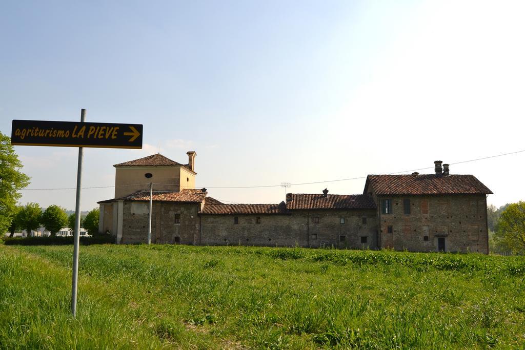 Agriturismo La Pieve Dogliani Exterior foto
