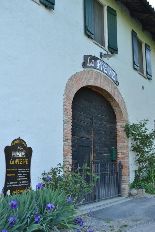 Agriturismo La Pieve Dogliani Exterior foto